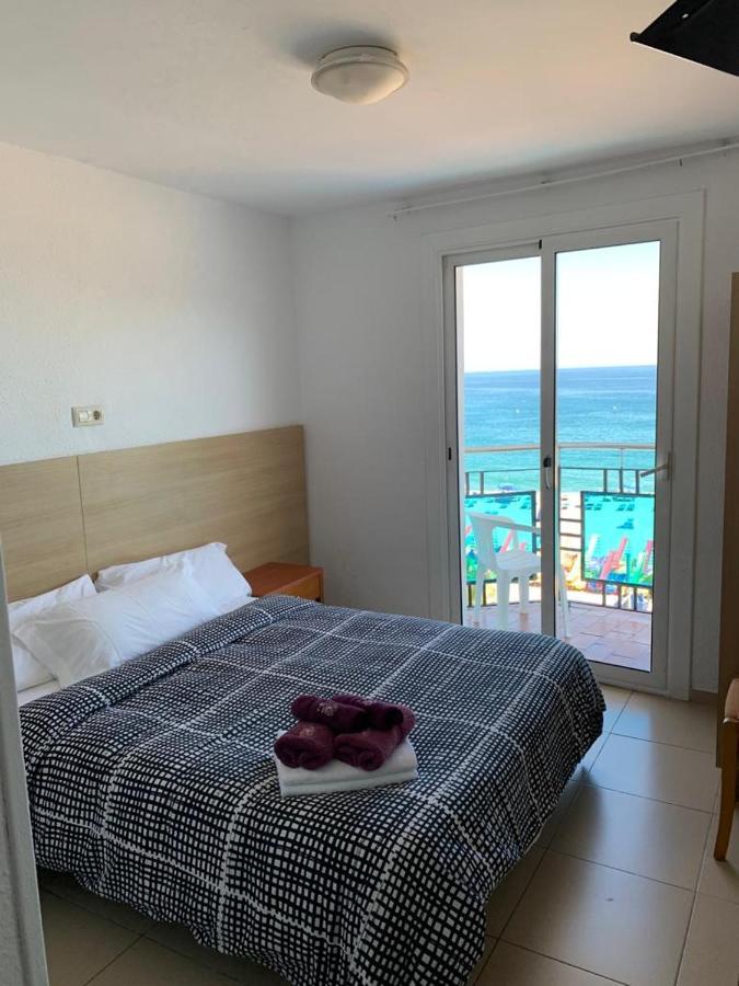 Hostal Lloret Playa 료렛 드 마르 외부 사진